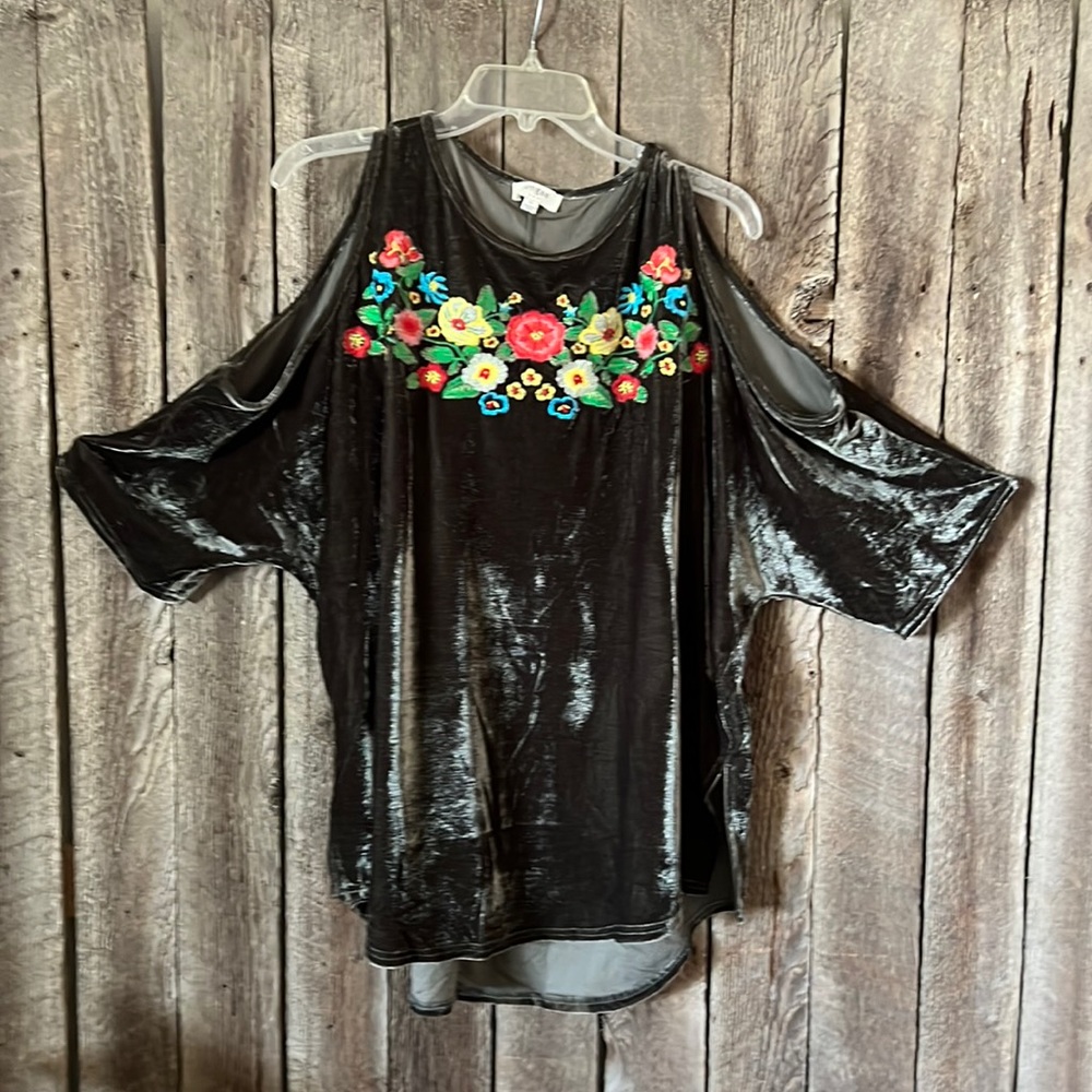 Unge top size L